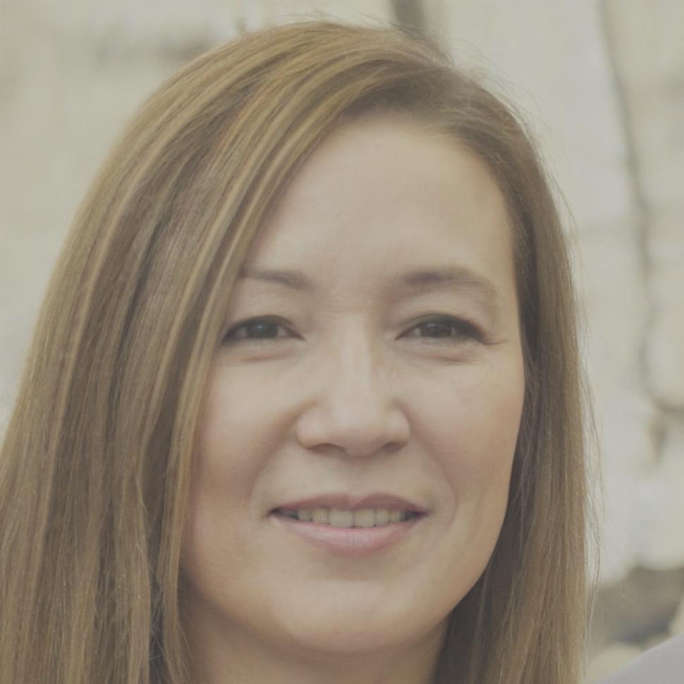 Portrait de Céleste Moreau-Dubois, Directrice Pédagogique chez gravenorilumo