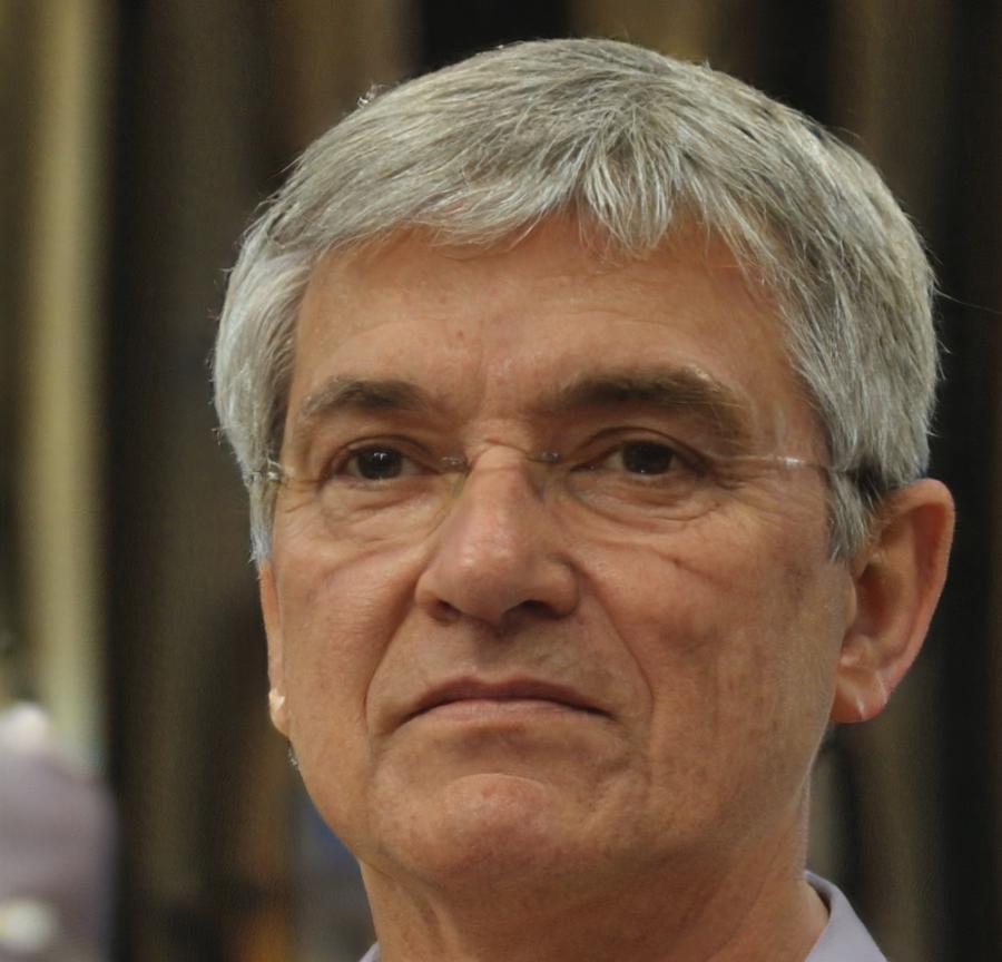 Portrait de Gaétan Roussel